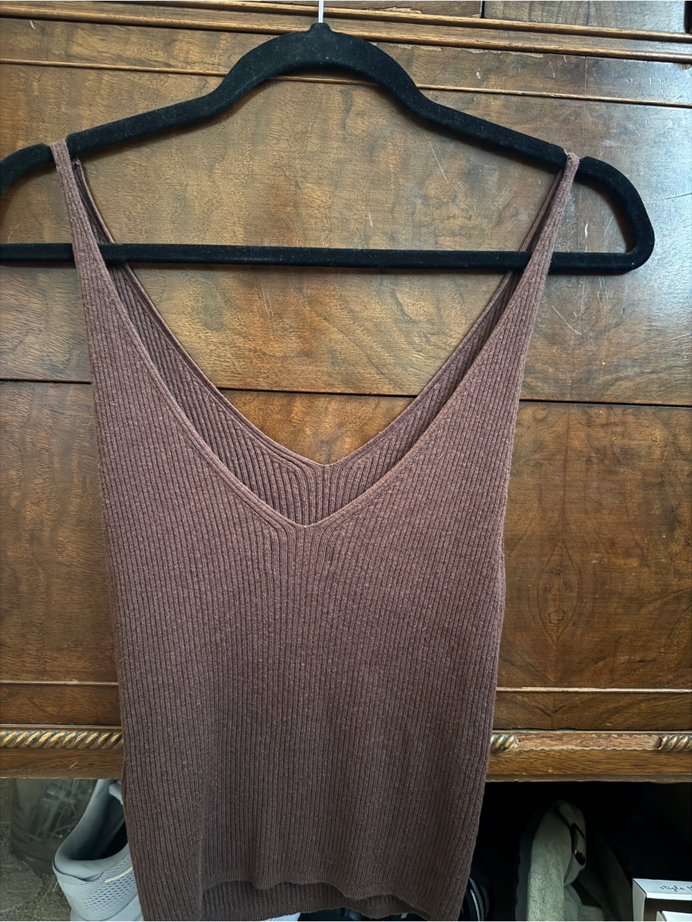 GAP Ribbed V-Neck Tank Top - Brown - Picture 3 of 5